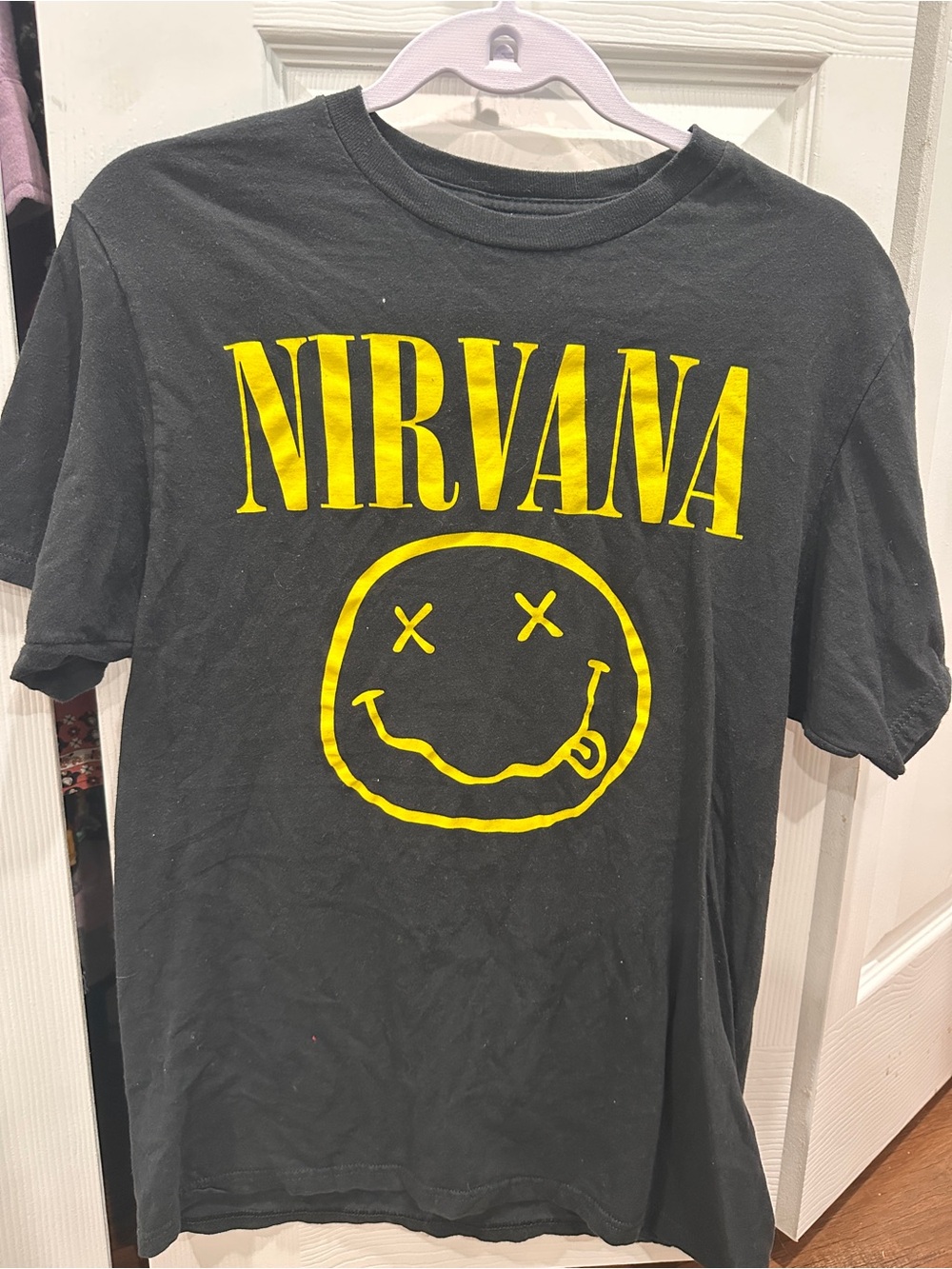 Classic Nirvana Smiley Face Band Tee Graphic T-Shirt Black Yellow